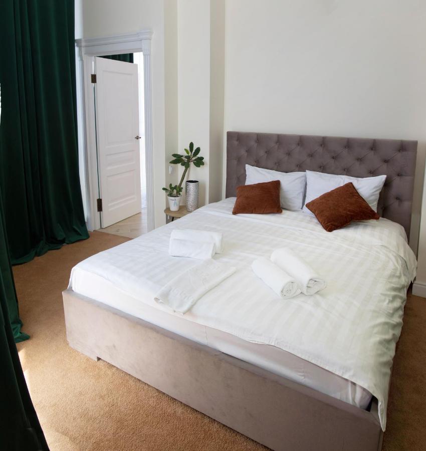 Apart hotel Greenwood near Sea Odessa Buitenkant foto