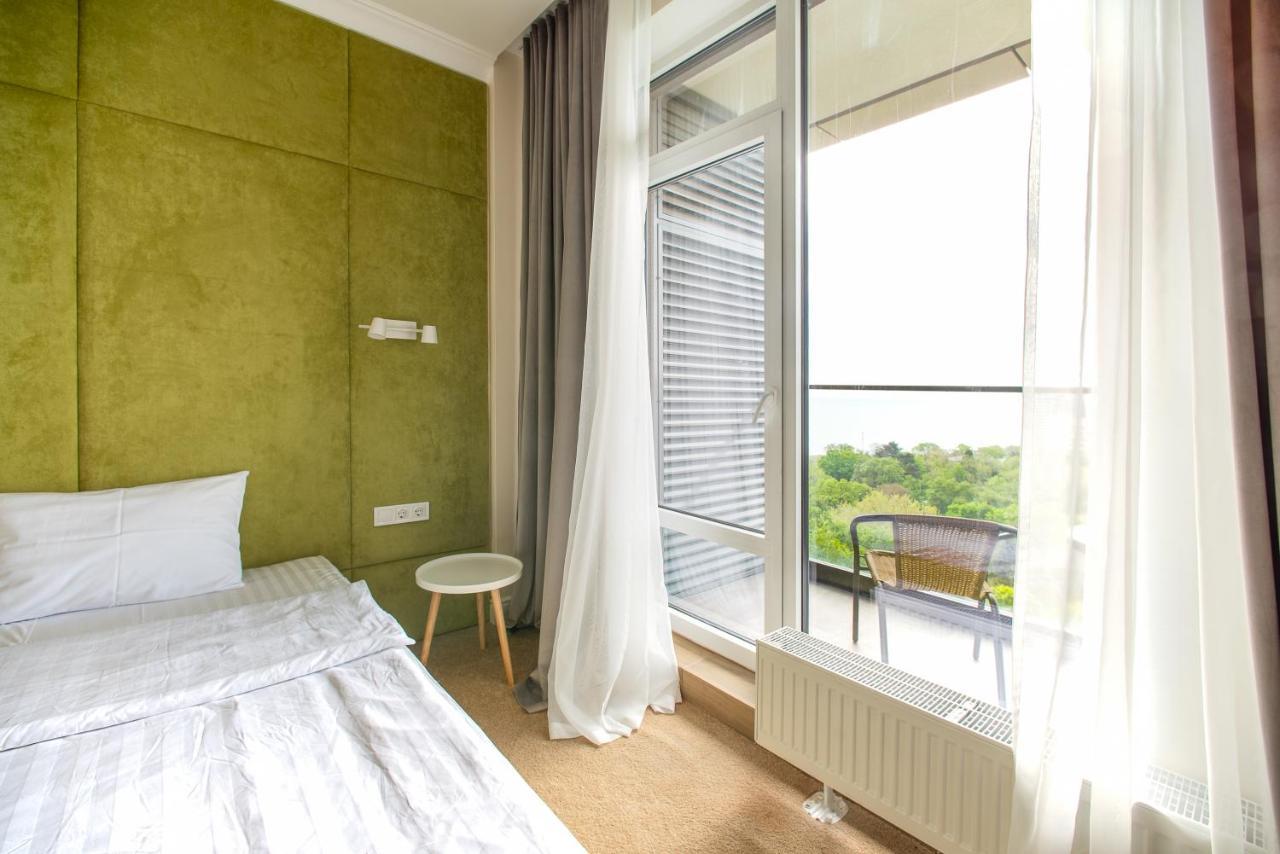Apart hotel Greenwood near Sea Odessa Buitenkant foto